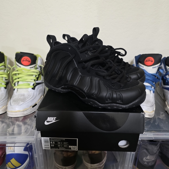 Nike Foamposite One Anthracite Size 8.5 US Mens Sneakers - Picture 2 of 7